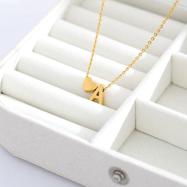 Minimalist Stainless Steel Heart-Shaped Letter Pendant Necklace with Titanium Steel Charms and Plated Finish for Unisex Wear