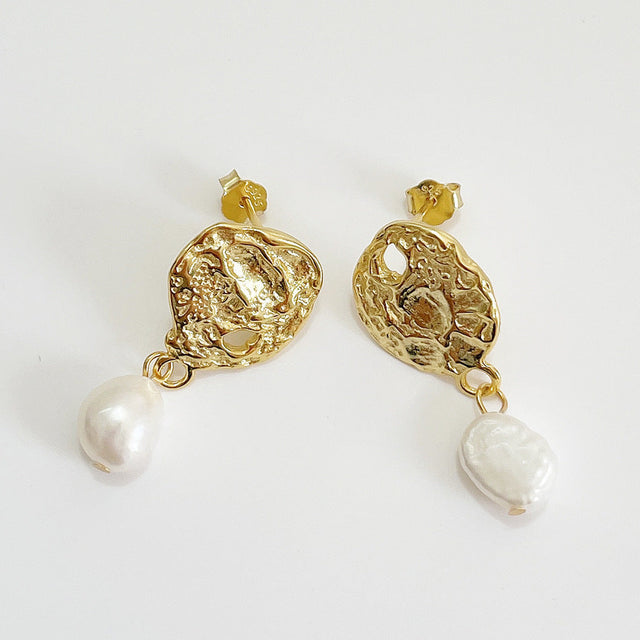 Bohemian Minimalist 925 Sterling Silver Teardrop Baroque Pearl Earrings Asymmetric Design