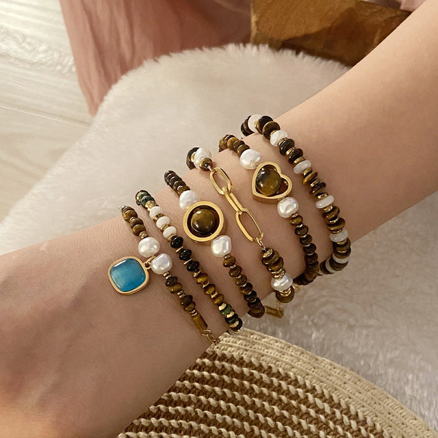 Original Design Heart and Geometric Shape Tiger Eye Beaded Bracelet for Women with Handcrafted Finish