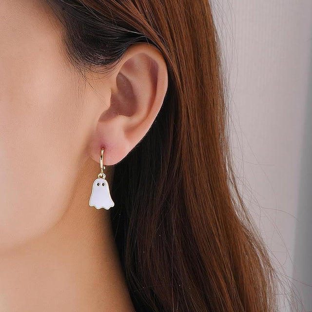 Cute Ghost-Shaped Alloy Stud Earrings with Electroplated Finish for Women, Minimalist Geometric Halloween Party Jewelry