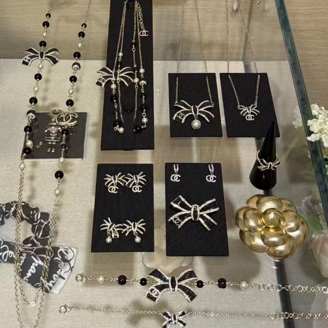 Elegant Gold Plated Brass Bow Enamel Necklace and Earring Set for Women