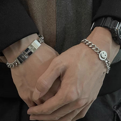 Minimal Smiley Chain Bracelet wholesale jewelry image 3