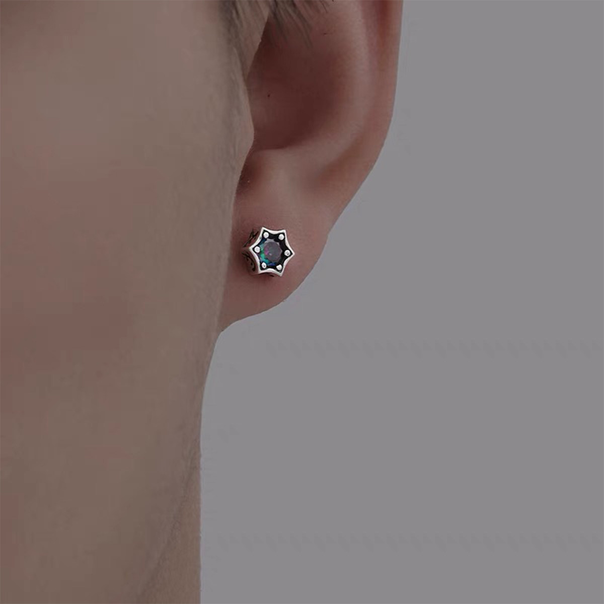 Vintage Stud Earrings wholesale jewelry image 1