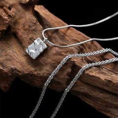 Modern Layered Necklace wholesale jewelry image 4