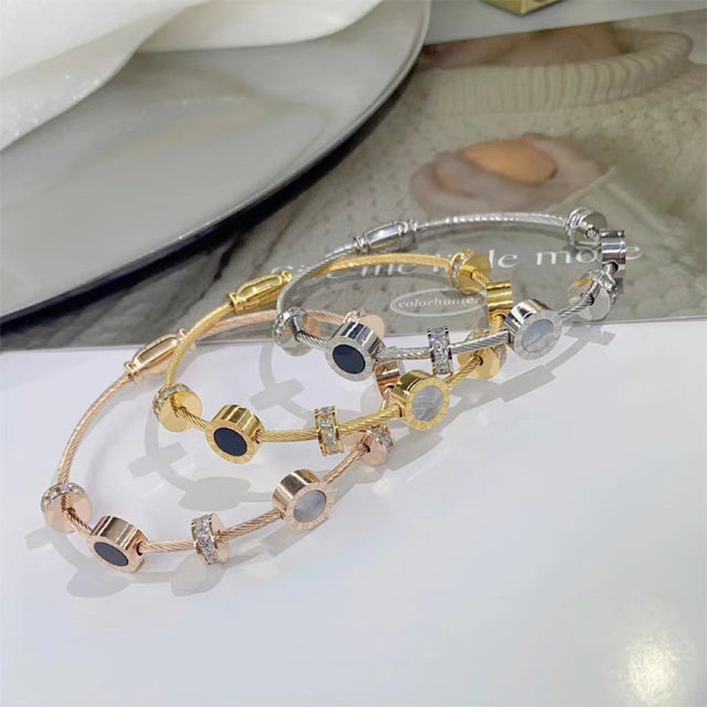 Elegant Roman Numeral Bracelet in Titanium Steel with Plated Finish for Women