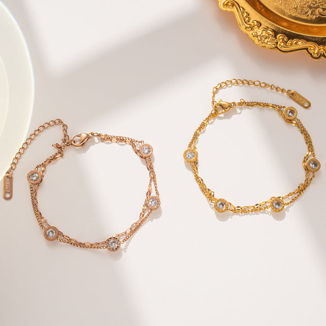 Minimalist Geometric Titanium Steel Bracelet with Rose Gold Plating and Single Rhinestone Accent for Women