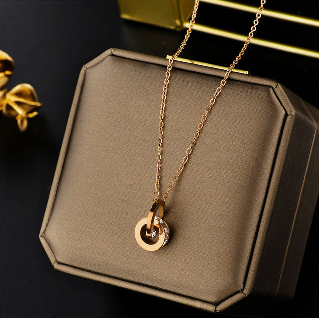Natural Style 18K Rose Gold Plated Double Ring Geometric Titanium Steel Necklace for Women