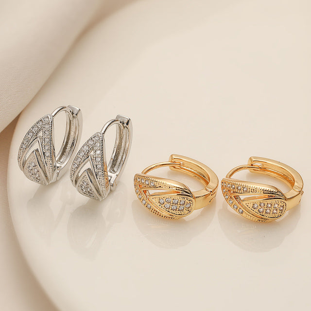 Geometric Copper Hoop Earrings with 18K Gold Plating and Zircon Inlay for Women, Fashionable Vintage-Inspired Minimalist Ear Cuffs