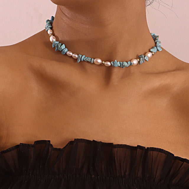 Bohemian Style Geometric Pendant Necklace with Gemstone Accents for Women