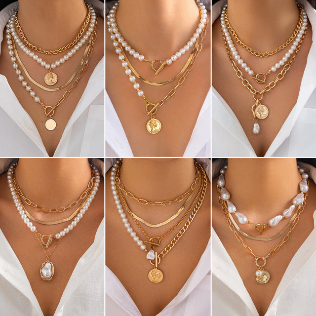 Baroque Vintage Geometric Pendant Necklace in Alloy with Plated Finish Snake Chain for Women