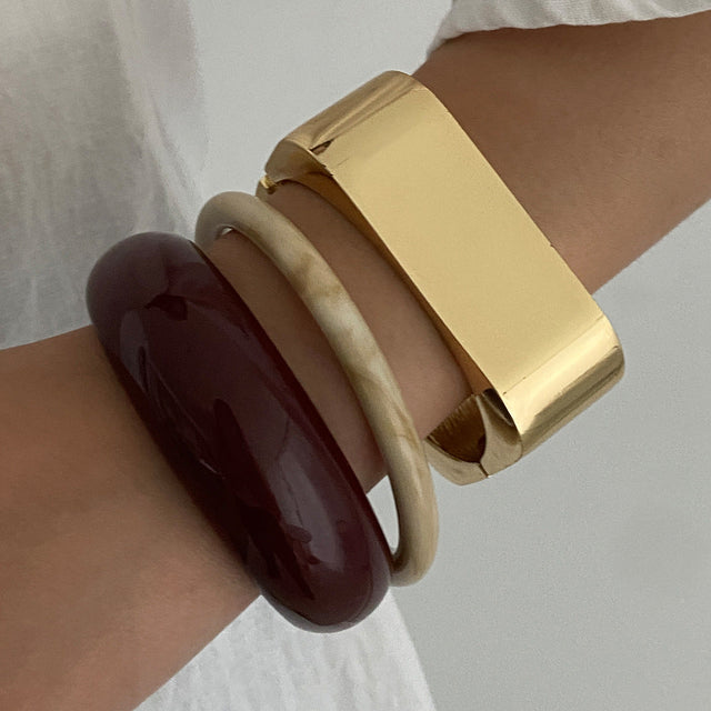 Geometric 3D Open C-Shaped Bracelet in Alloy with Acrylic Inlay and Electroplated Finish