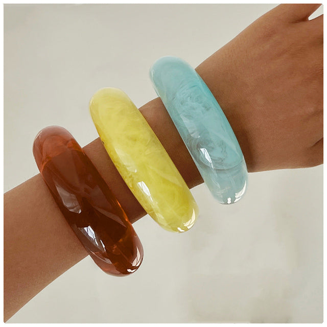 Geometric Irregular Liquid-Like Semi-Transparent Resin Bracelet for Women with Enamel Finish