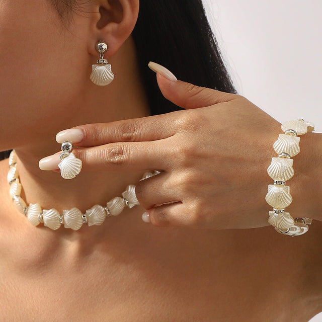 Elegant French Vintage Style Pearl Jewelry Set with Shell Motif in Alloy and Resin with Plated Finish for Women
