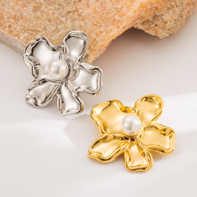 Elegant Floral Brooch for Women with Pearl Inlay Stainless Steel 18K Gold Plated Fashion Pin
