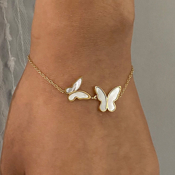 Elegant Butterfly-Shaped Stainless Steel Bracelet with Plating Finish for Women, Geometric Design Fashion Accessory