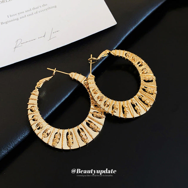 Chic Style Gold-Plated Copper Hoop Earrings with Geometric Shape for Women, Luxury Lightweight Statement Ear Jewelry