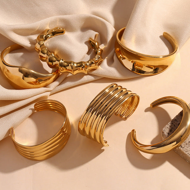 Minimalist Geometric Stainless Steel Plated 18K Gold Bamboo-Shaped Open Bangle Bracelet for Women