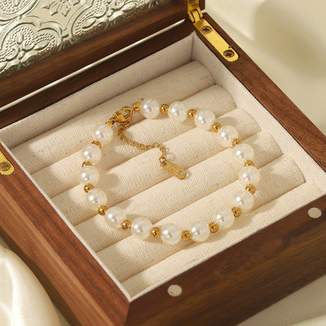 Baroque Style Geometric Stainless Steel 18K Gold Plated Bracelet with Simulated Pearls and Gold Beads