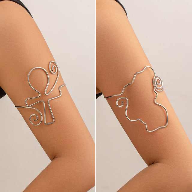 Fashionable Irregular Twisted Flower Arm Cuff Bracelet in Electroplated Iron with Exaggerated Distorted Design