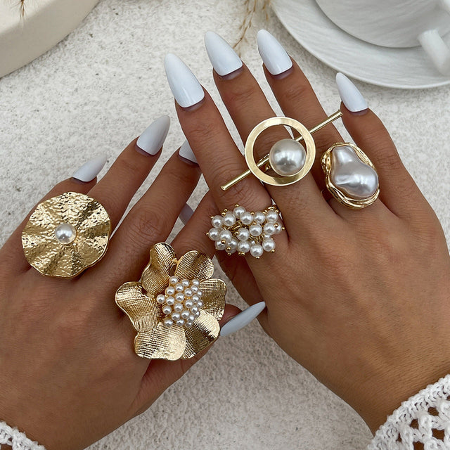 Baroque Floral Geometric Open Ring for Women with Imitation Pearl Inlay and Electroplated Metal Finish